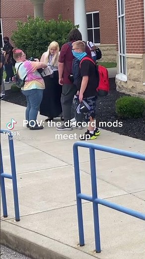 POV: Discord Mods Meet Up In Real Life 💀