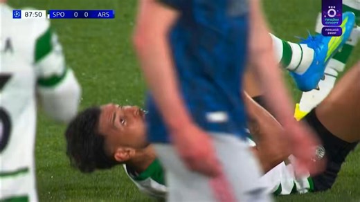 Arsenal are the biggest cheats in Europe not even a yellow or red card shown for Havertz who literally punched Suarez in the mouth ridiculous