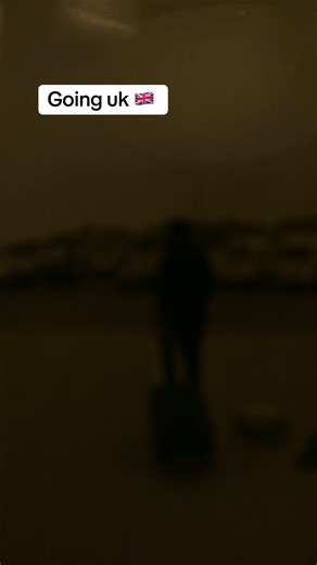 Exploring the UK: Mini Vlogs on My Journey