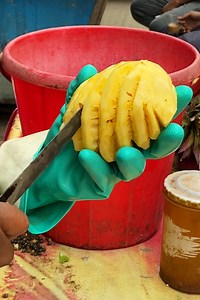1.8M views · 9.8K reactions | Satisfying Pineapple Cutting - Masala Mix Anarosh Makha - Bengali Street Food ©Street Food Hinting https://youtube.com/c/StreetFoodHunting | Street Food Hunting | Facebook