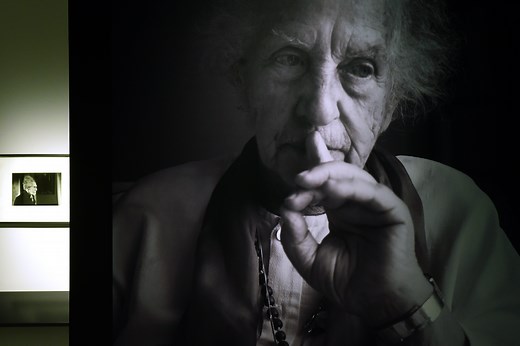 Le molte vite di Lisetta Carmi: i concerti, l’impegno politico, la fotografia, l’ashram