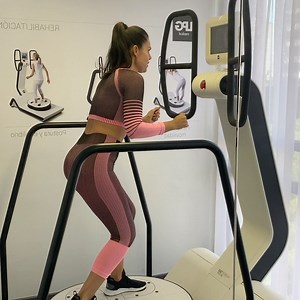 Yo entrenando con esta tecnología, me encanto 💪🏼💪🏼💪🏼💪🏼💪🏼 LPG Huber 360 Evolution FFBL Fight For Better Life Makes me stronger #HUBER360 y con mi ropa de entrenamiento by @ramirez.ale.1044 | Luz Elena Gonzalez