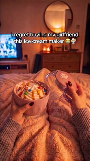 Mini Ice Cream Machine: Easy Soft Serve at Home in 20 Minutes