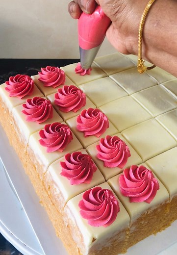 Delicious Butter Sheet Cake Recipe and Decorating Tips