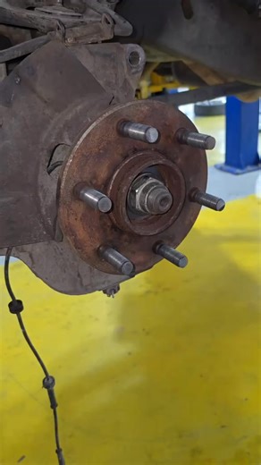 13K views · 98 reactions | gmc front wheel hub esambly replacement guide #DIY #mechanic #automotive #usa | How To Repair | Facebook