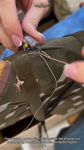 How This Tiny Tool Stitches Leather So Precisely! #LeatherCraft #Tools #DIY