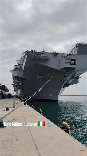 LHD Trieste L9890 Fulge Super Mare ⭐ #navimilitariitaliane 🇮🇹 #navetrieste ⚓ #fblifestyle #ilgrandeequipaggio | Navi Militari Italiane