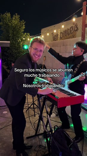 Pasión que se escucha, energía que se vive. En THE Band convertimos cada evento en una experiencia inolvidable. Descubre por qué somos el Grupo Versátil #1 en Southern California 🔥🎤 #versatilelatinband #latinband #grupoversatil #corporateband