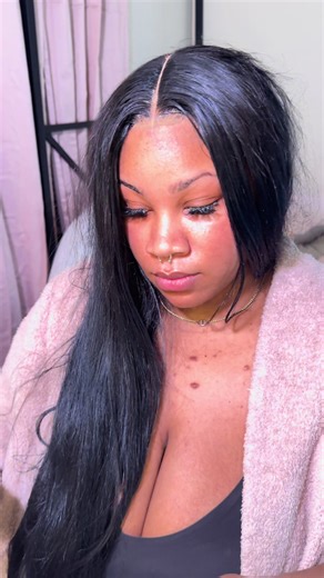 Perfecting the Middle Part Hairstyle