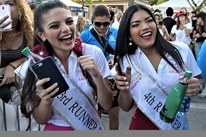 America's Largest Hispanic Street Party Draws Thousands In Miami