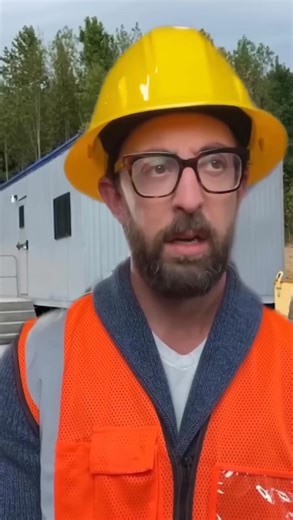 60K views · 712 reactions | Engineer reacts workers fail moments | Engineer Reacts | Facebook