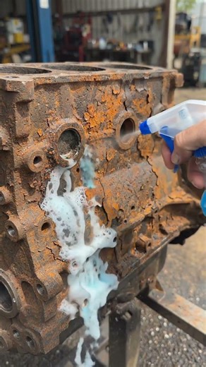 Engine Block Rebuild: Restoring Power & Performance