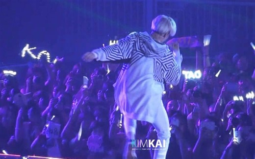 【金钟仁直拍】一巡《Machine》嘚儿b醉奶茵❤（微开勋） EXO一巡香港场 kai foucus —— 140602 [KimKAI]