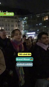 Was ist diese Brand-Mauer? 🧱🔥🇩🇪 #einfacherklärt Die Brand-Mauer bedeutet: Demokratische Parteien wollen nicht ❌ mit extremen Parteien zusammen-arbeiten. 🫱🏾‍🫲🏻 👉🏽 Schau dir das ganze Video an 👁️ und sag uns: Was ist deine Meinung? 💬💚 #brandmauer #deutschlernen #leichtesprache | Easy newstime