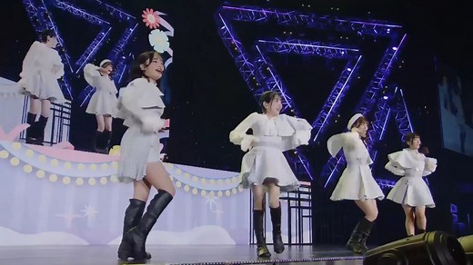 Blooming Dance! Dance! - 若菜四季, 米女メイ, 桜小路きな子 & 鬼塚夏美