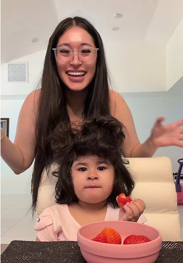 baby Lina hair tutorial: how to style baby Lina's hair