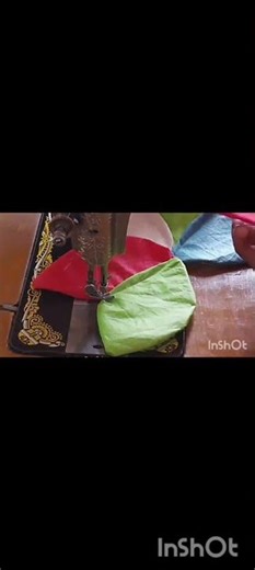 Two types of handmade table mat using ordinary shopping bags.