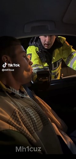 Han sög på den – rolig TikTok-komedi från Sverige