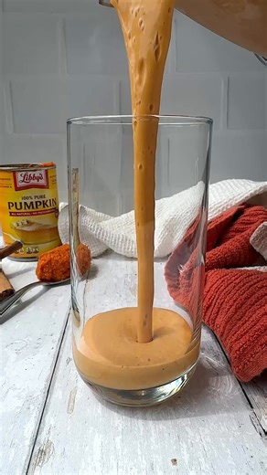 Libby’s Pumpkin on Instagram: "Pumpkin Spice Smoothie 🧡 🎃 a taste of fall for a summer day😉 You need: 1 frozen banana ½ cup vanilla yogurt ½ cup Libby’s Pumpkin ½ cup unsweetened almond milk 1 teaspoon vanilla extract ½ teaspoon pumpkin spice How to make a pumpkin smoothie Place ingredients into a blender and blend until smooth. Pour into a glass and garnish with more pumpkin spice or cinnamon and enjoy!🧡 #libbys #libbyspumpkin #smoothie #pumpkinrecipe"