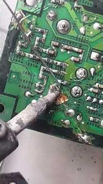 Connect the PCB board along with the broken lines #repair #tricks #serviselektronik