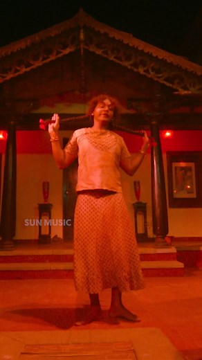 71K views · 372 reactions | Maja kaatiya entertainment pei uh! 拾 "Moda Moda" video song from Kanchana 2. Watch now on Sun Music YouTube channel! #SunMusic #HitSongs #Kollywood #Tamil #Songs #Music #NonStopHit #Kanchana2 #RaghavaLawrence #TaapseePannu #NithyaMenen #LeonJames #SThaman #CSathya | Sun Music | Facebook