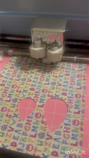 Using my Cricut Machine to make Back to School Earrings 🤗#teacher #cricut