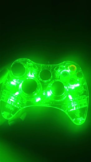 The Xbox 360 Afterglow Controller still goes crazy in 2026! 💯🔥💡