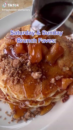 Delicious Weekend Brunch at Cheesecake Factory