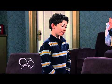 Jessie Clip - "The Kid Whisperer" 1x15