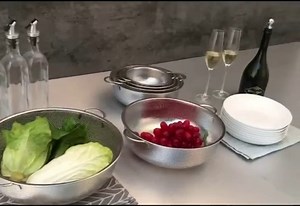 Colander Set 3 Pcs 304 Stainless Steel Self-Draining Heavy Duty Kitchen Strainer with Riveted and Heat Resistant Handles for Rice, Noodles, Vegetables and Fruits