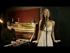 Smooth Operator - Gabriella de Paula (Sessions)