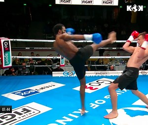 He lost a Tooth? 🦷 Estonia's Marko Sults faced Holland's Guillermo Blockland in Tallinn 💪 🇪🇪🇳🇱 #kok #kickboxing | KOK fights