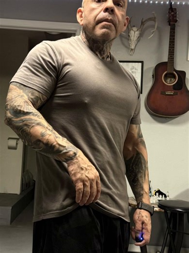 Just messin around #gym #bodybuilding #weightlifting #lifting #tattoos | Weightlifting