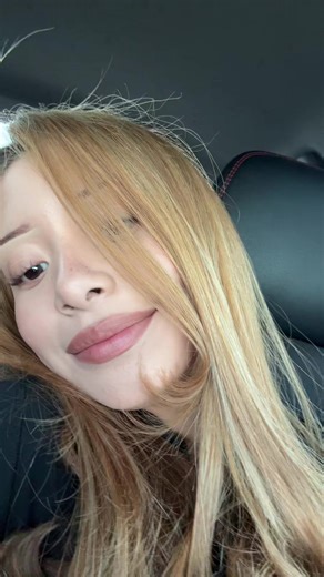 valeria🍵 (@matchagirval)’s video of lip combo