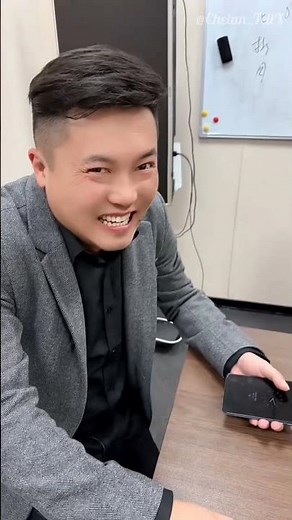 Girl Kiss Prank On Office Boss 😘😂 | #Chetan_Tellx #funny