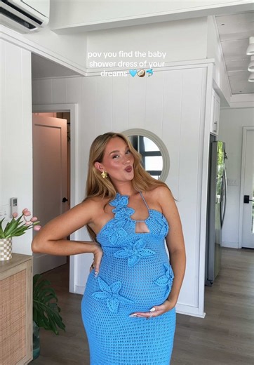 Baby Shower Dress Ideas for Expecting Moms