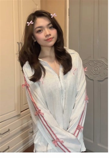 Outfits for Genderfluid Fashion: Chic and Fun Styles