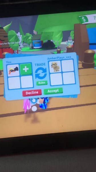 No I gOt ScAmMeD 🥺😭 will anyone give me a cc for a “golden dog?” 🦋 #itsajoke #joke #adoptme #fyp #roblox #foryou #foryoupage #bezzo #amber