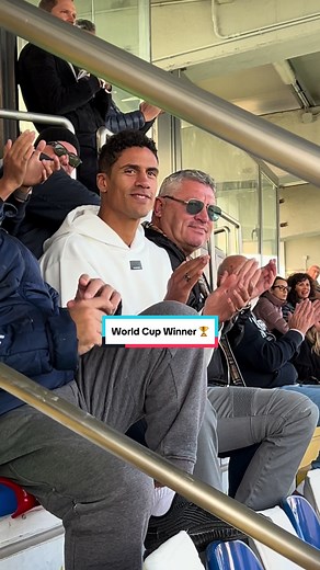 Surprise appearance by World Cup winner Raphaël Varane at a Primavera game! 🤩