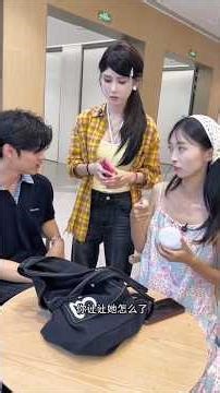 Alina use Cindrella's lipstick 😣~mini wood toy / art skills /wood / hand / crafts #shorts #usa