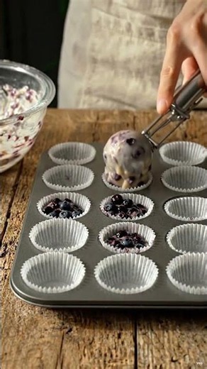 🫐 Bakery-Style Blueberry Muffins You'll Love! ✨