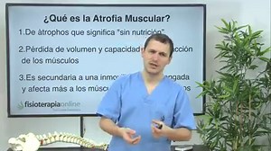 Una complicación altamente frecuente (por no decir que en todos los casos se presenta) luego de las inmovilizaciones prologadas es la atrofia muscular. Es por ello que en el siguiente vídeo te explicaremos de qué se trata la atrofia muscular, a qué músculos tiende a afectar y por qué sucede. Además, te explicaremos cuáles pueden ser las medidas que puedes tomar en caso de que estés atravesando una inmovilización prologada. #atrofia #muscular | FisioOnline
