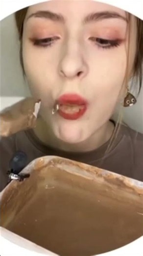 Crunch chalk with clay paste