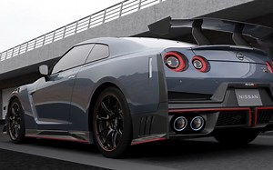 2024年Nissan日产GT-R全方位实拍，深度体验2024款日产GT-R