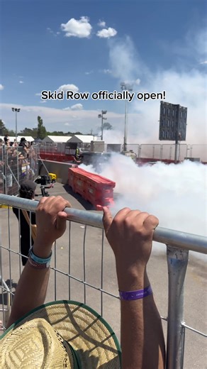 Exploring Skid Row: A Visual Journey Through 2023