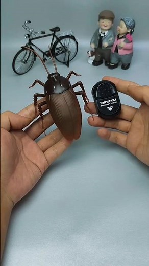 Infrared RC Remote Control AnimalInsect Toy Kit Cockroach Spider Ant Prank 🌐 #prankant #rctoy
