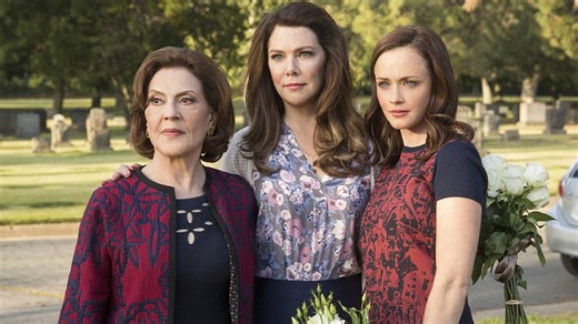 25 Years Later, This 'Gilmore Girls' Mystery Has Still Never Been Explained