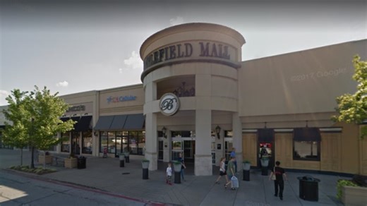 What new stores are coming to the Battlefield Mall?