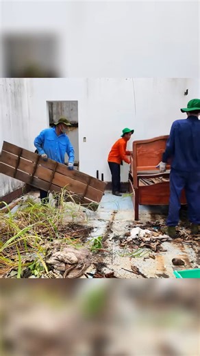 Inside the Forgotten Hotel: What We Found Was Unbelievable P2 #cleaning #cleanup #cleanthehouse #gardening #cleanabandonedhouse | Clean The Old House
