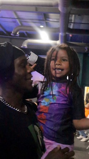 Old files of my daughter competing we never posted 🤦🏾‍♂️ #jiujitsu #wrestling #wrestler #bjjgirls #brazilianjiujitsu #fatherdaughter #girldad #mma #ufc | Dominic Barry